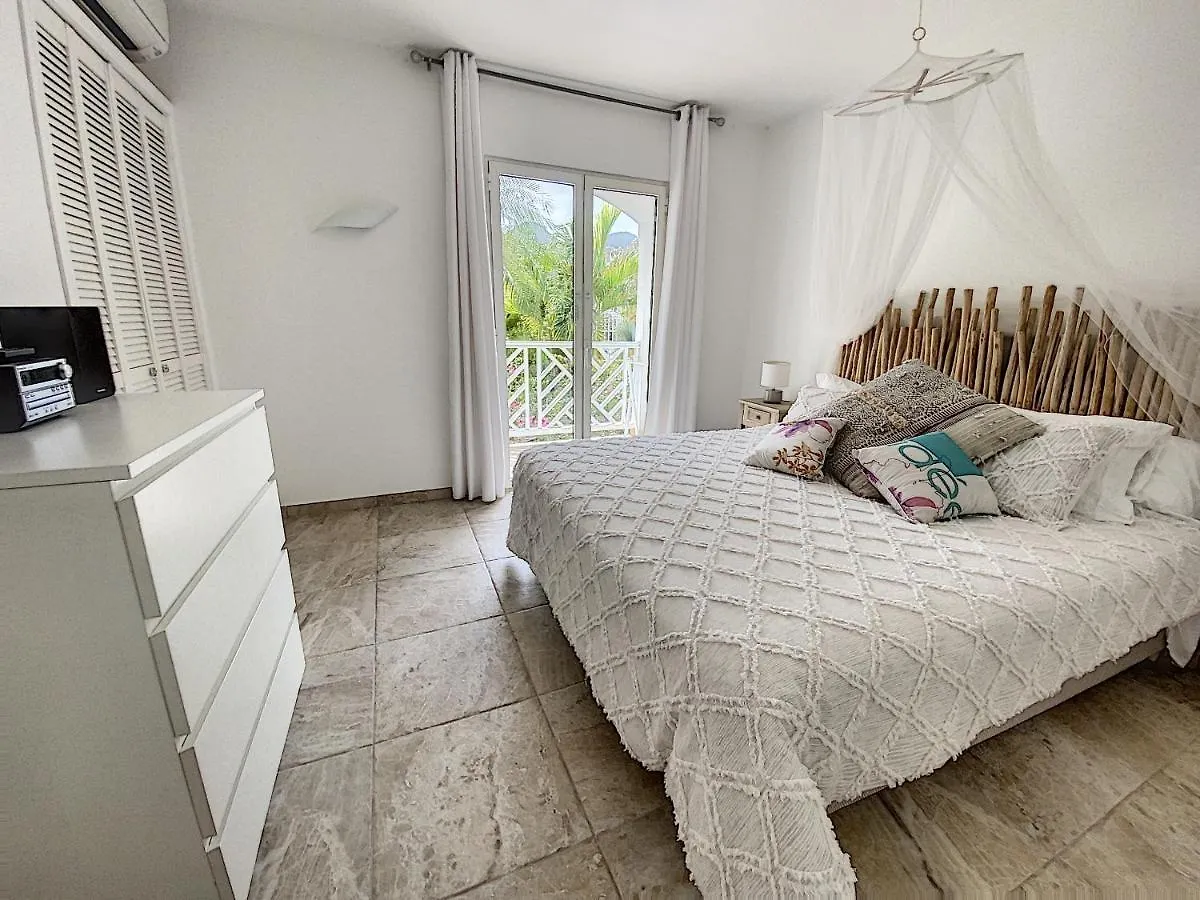 Princess Coco, Beachfront, Pool, Orient Bay, Ultra Fast Wifi 0*,